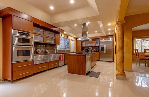 IronShore Estates Apartment | Stonehenge
