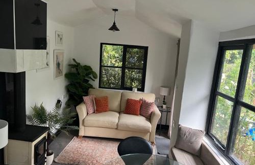 Longford House | Storeybook cottage