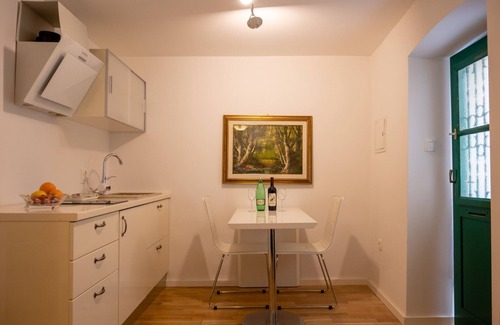 Split Apartment | Storia di Spalato I. Situated in romantic neighborhood in charming stone house!