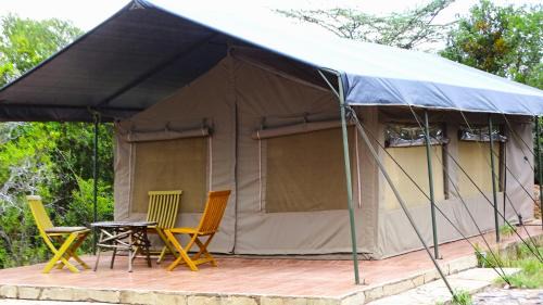 Nanyuki Hotel | Storms Resort & Campsite