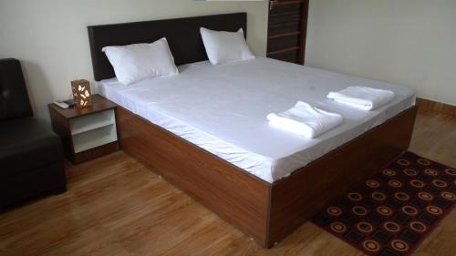 Nagpur House | Strawberry Resort