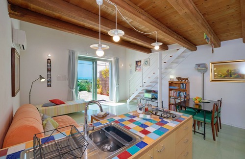 Ragusa Resort | Stromboli, holiday home with view in resort with swimming pool