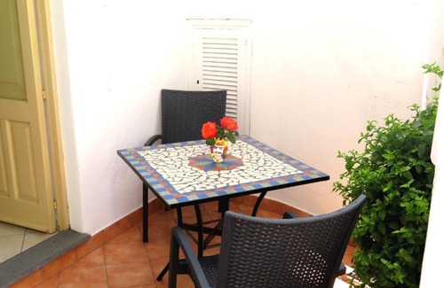 San Vincenzo Hotel | Stromboli Trekking Accommodation - Room and Excursion for 2 included