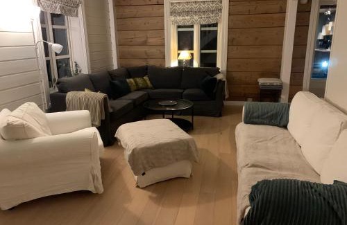 Stryn House | Stryn Golden Resort-«Skulehuset»