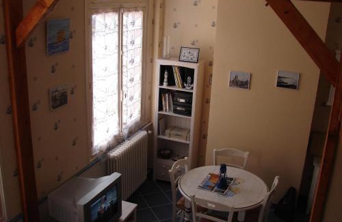 Saint-Pierre-en-Port Apartment | Studio à St Pierre en Port