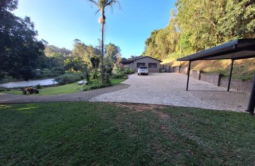 Botha's Hill Apartment | Studio 1 The Studios at Churchill