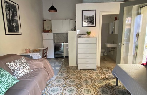Sant'Antioco Apartment | STUDIO 18 centre of old town two minuted close to seaside
