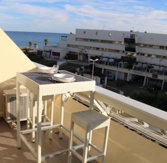 Naturist Village Apartment | Studio 20, Héliopolis D au village naturiste