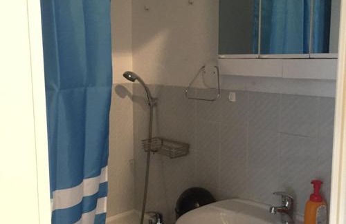 Arette Apartment | Studio 4 pers. au pied des pistes avec balcon, ascenseur, parking gratuit, casier à skis et équipement complet - FR-1-602-3