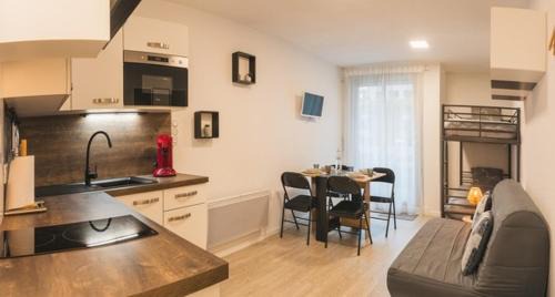 Cauterets Apartment | Studio 4 personnes pied télécabine Petit Vignemale