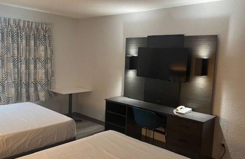Norcross Hotel | Studio 6 Suites Norcross, GA