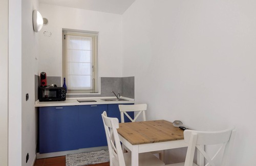 Cardona Apartment | Studio Apartment 'Dimora Il Feudo Apt 20' with Shared Pool, Wi-Fi and Air Conditioning