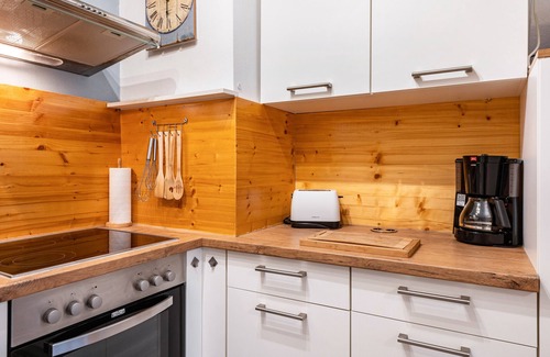 Todtmoos Apartment | Studio Apartment 'Ferienwohnung mit Charme I' with Private Terrace, Balcony and Wi-Fi