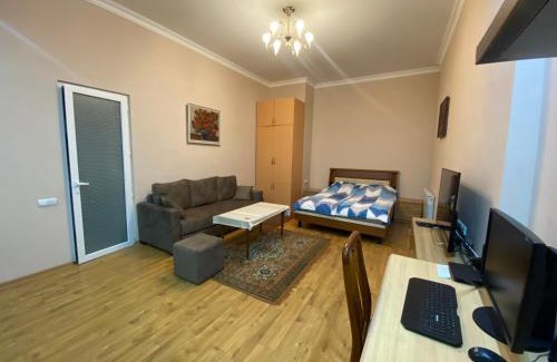 Kentron Apartment | Studio Apartment in Yerevan