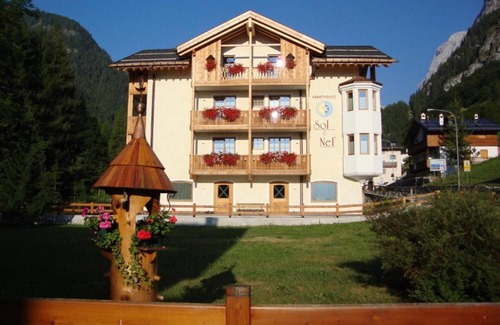 Rocca Pietore Apartment | Studio Apartment 'Appartamento Mono 2 -Sottoguda' with Mountain View, Shared Garden and Wi-Fi