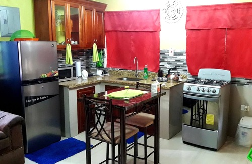 Kingston Apartment | Studio Apartment