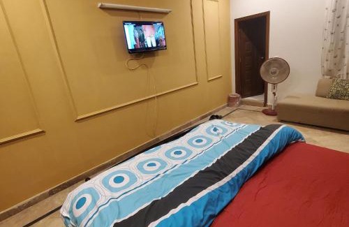 E-11 Sector Apartment | Studio Apartment - Main Margalla Road