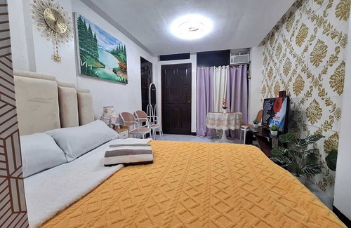 Davao Apartment | Studio Apartment Room Transient House, Palm Village Abreeza Mall, Free Parking