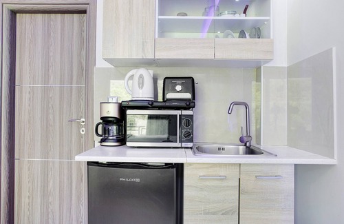 Alikanas Apartment | Studio Apartment "Villa Dionysia Studio S5" with Shared Pool & Wi-Fi
