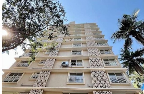 Kandivali East Apartment | Studio at Malad by THE BNB STAY