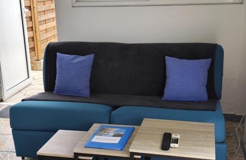 Saint-Claude House | Studio avec piscine privée, idéalement situé