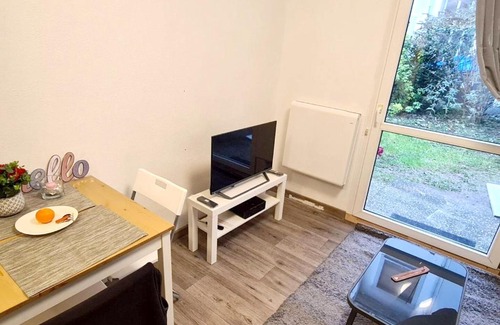 Canardiere Est Apartment | Studio avec terrasse et wifi a Strasbourg