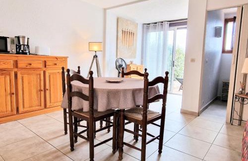 Banyuls-sur-Mer Apartment | Studio cabine à Banyuls-sur-Mer, terrasse, parking privé, proche centre-ville et plage - FR-1-309-277