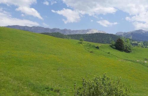 Villard-de-Lans Apartment | Studio cabine 33m² avec balcon au centre du village - FR-1-515-68