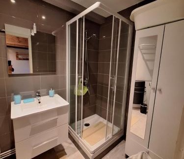 Villard-de-Lans Apartment | Studio cabine 4 pers Cosy esprit chalet Les glovettes