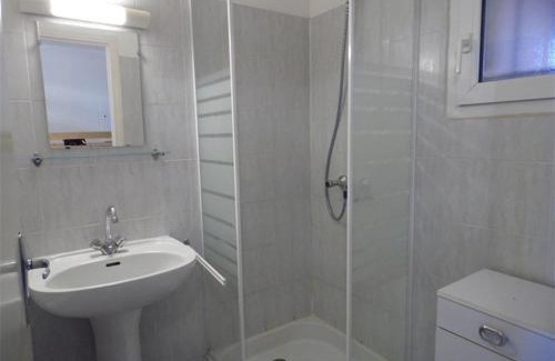 Marseillan Apartment | Studio Cabine 4 Pers avec Véranda et Parking Privé – Proche Quai de Plaisance à Marseillan - FR-1-326-489