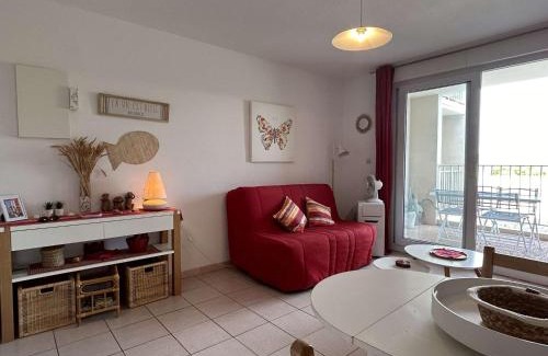 Banyuls-sur-Mer Apartment | Studio cabine climatisé, parking, proche mer à Banyuls, 4 couchages - FR-1-225C-150