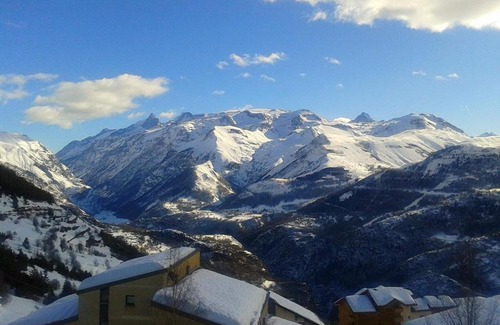 Auris Apartment | Studio Cabine Rénové au Pied des Pistes avec Balcon - Auris en Oisans - FR-1-297-157