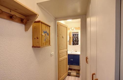 Reberty Apartment | Studio Cabine Rénové, 4 Pers, Balcon Sud-Ouest, Proche Pistes et Commerces - Les Menuires - FR-1-178-378