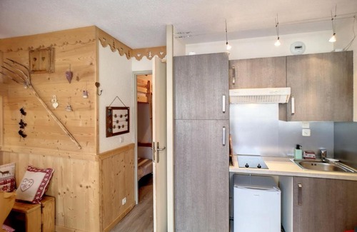 Reberty Apartment | Studio cabine rénové 2 pers, proche pistes et commerces, Wifi, parking gratuit - FR-1-178-351