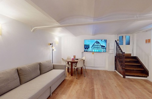 City-Centre - Petite France Apartment | Studio Castelnau