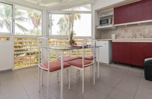 Pointe de la verdure Apartment | Studio charmant avec vue sur la mer à Le Gosier - 42 m² - Terrasse