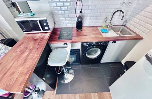 Grenelle Apartment | Studio Chic near the Eiffel Tower