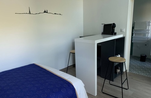 Sartrouville Apartment | Studio Cocooning "Vue sur Paris" near Paris. OLYMPIC GAMES 2024