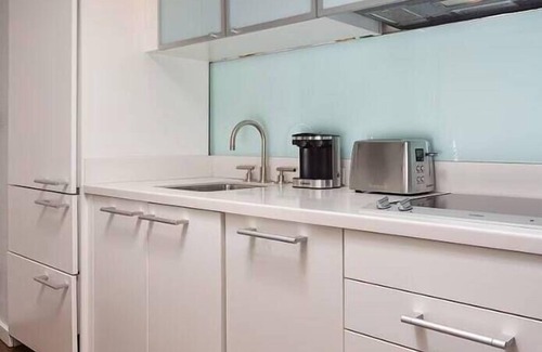 Midtown East Condo | Studio Condo In New York City!