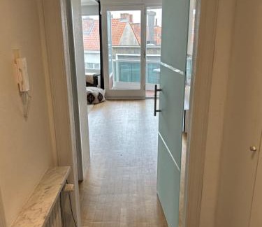 Knokke Apartment | Studio Cos Cabane