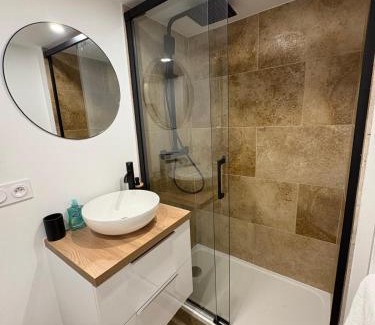 Grand Parc-Paul Doumer Apartment | Studio Cosy Jardin Public