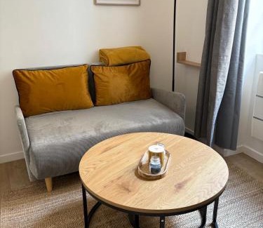 Grand Parc-Paul Doumer Apartment | Studio Cosy Jardin Public