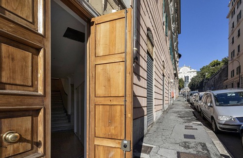 Pre Apartment | Studio des Couleurs by Wonderful Italy