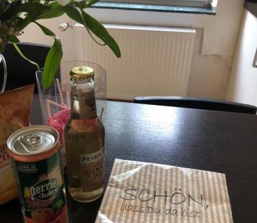 Moersenbroich Apartment | studio e - Quiet central business one bedroom apartment for 3 guests