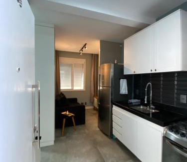 Embare Apartment | Studio - Embaré - Santos, frente ao mar