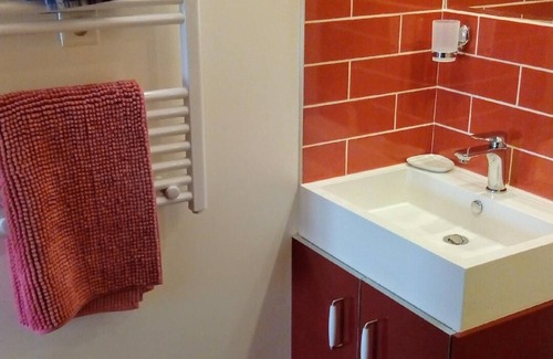 Pibrac Apartment | STUDIO ENTIER ON PIBRAC (31820) NEAR AIRBUS