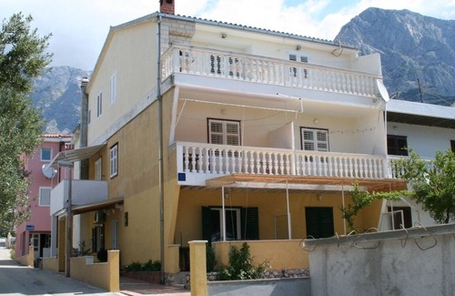 Promajna Apartment | Studio flat near beach Promajna, Makarska (AS-2674-a)
