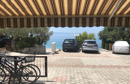 Tucepi Apartment | Studio flat near beach Tučepi, Makarska (AS-2694-a)