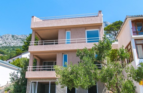 Brela Apartment | Studio flat with balcony and sea view Brela, Makarska (AS-16596-a)