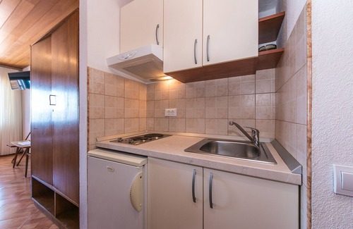 Brela Apartment | Studio flat with balcony and sea view Brela, Makarska (AS-2752-e)